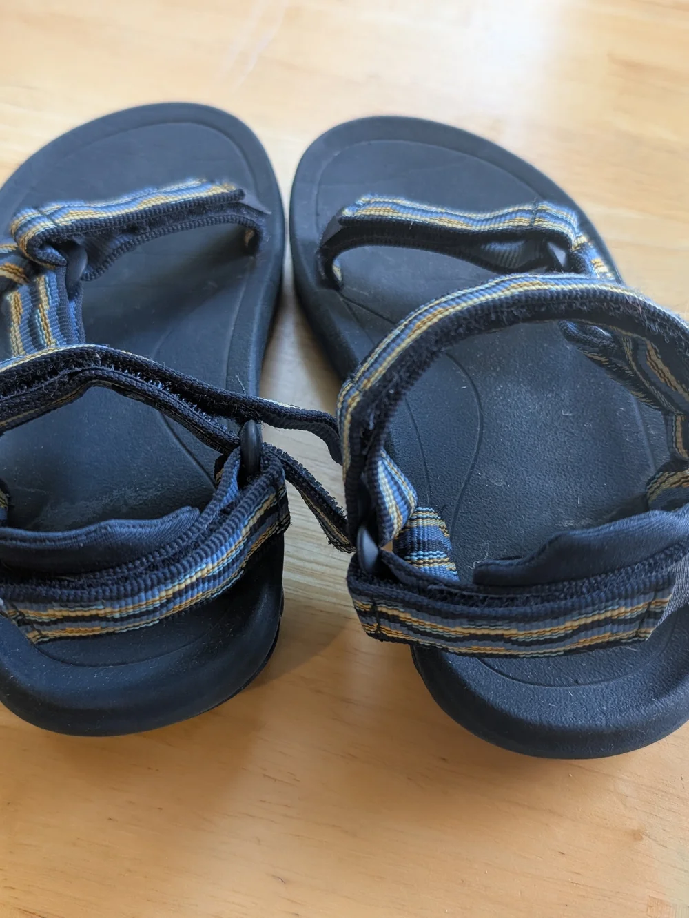 Teva navy Sandals little kids Size 11